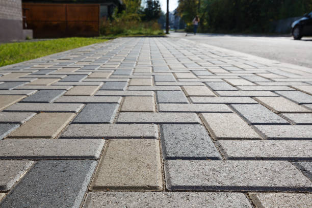 Best Driveway Paving Contractor  in Jonesboro, IN